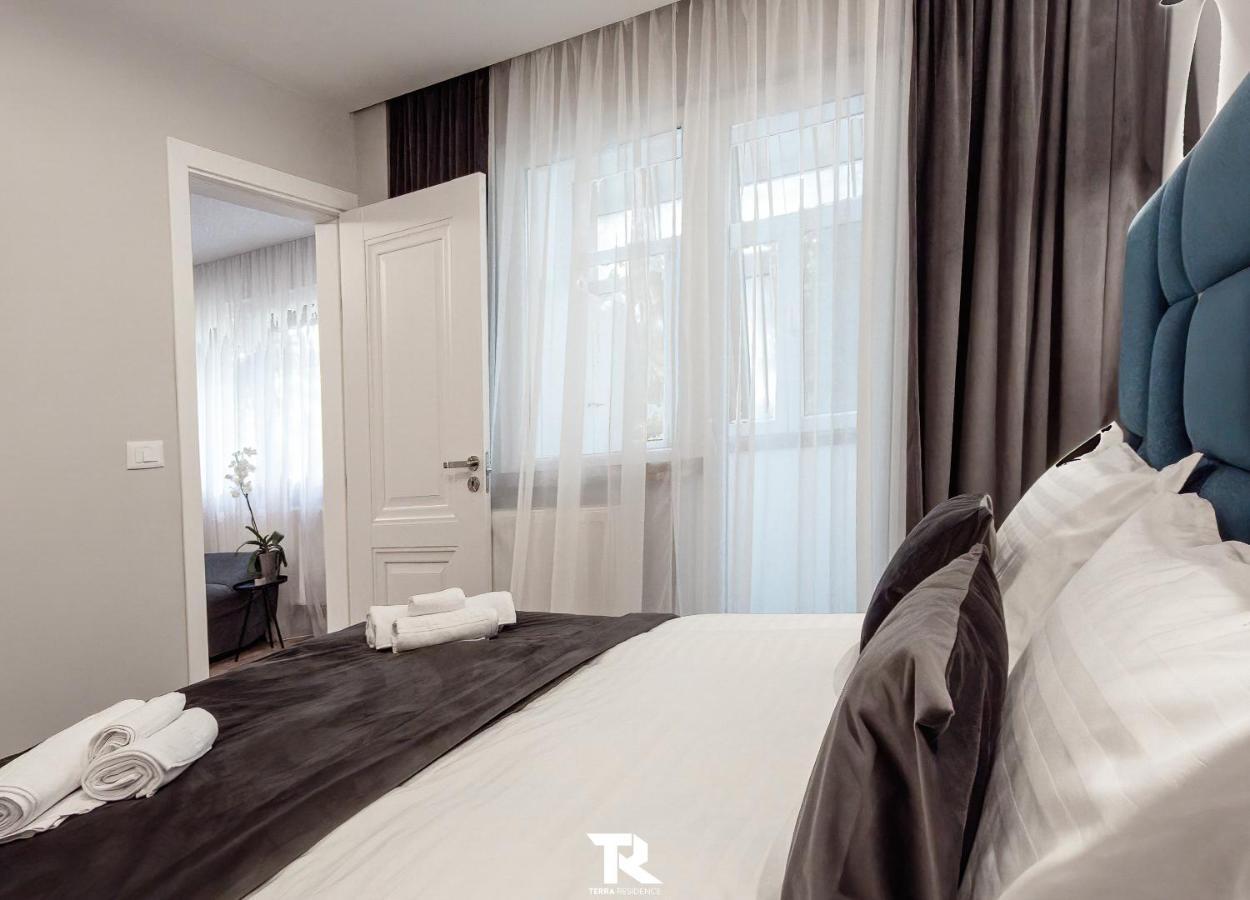 Appartement Terra à Suceava Extérieur photo