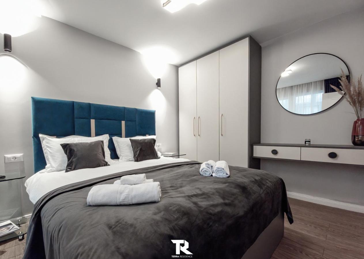 Appartement Terra à Suceava Extérieur photo